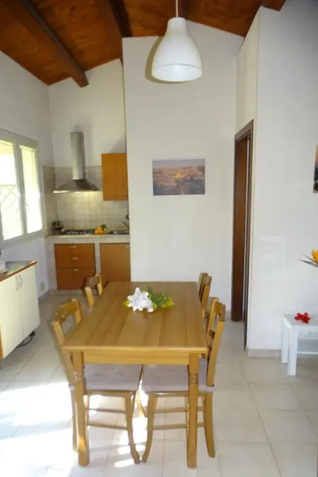 Schöner zentraler Bungalow direkt am Sandstrand auf Sizilien - Photo 7
