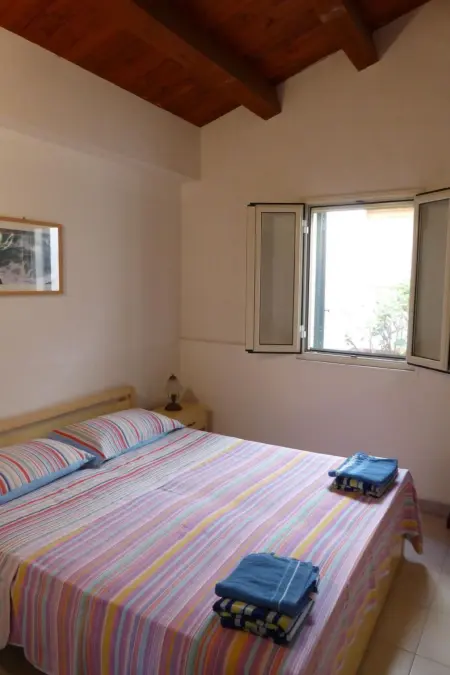 Schöner zentraler Bungalow direkt am Sandstrand auf Sizilien - Photo 12