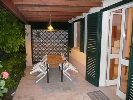 Schöner zentraler Bungalow direkt am Sandstrand auf Sizilien - Photo 20