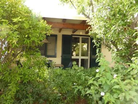 Schöner zentraler Bungalow direkt am Sandstrand auf Sizilien - Photo 22