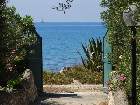 Kleines ruhiges Ferienhaus direkt am Meer, Maison 3 personnes à Marina di Modica - Photo 30