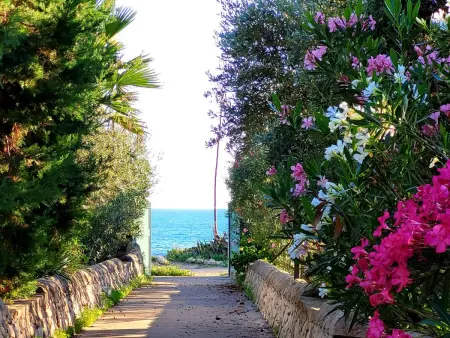 mit grosser Terrasse direkt am Meer, Appartement 5 personnes à Marina di Modica - Photo 4