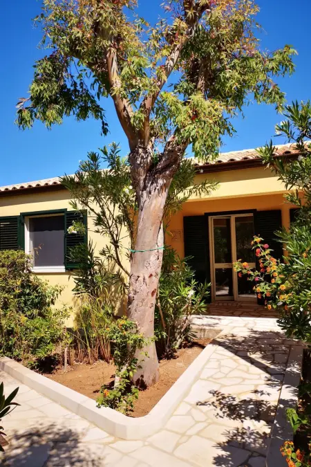 Schöner, neuer und zentraler Bungalow direkt am Sandstrand auf Sizilien - Photo 12