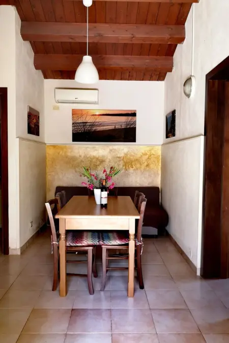 in Marina Di Modica mit Großer Terrasse, Maison 4 personnes à Marina di Modica - Photo 10