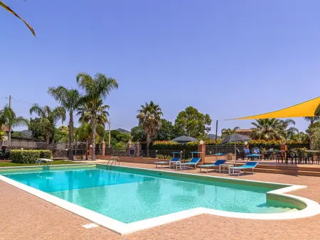 Ferienvilla 'Villa Aura' mit Pool, Maison 11 personnes à Piedimonte Etneo - Photo 4