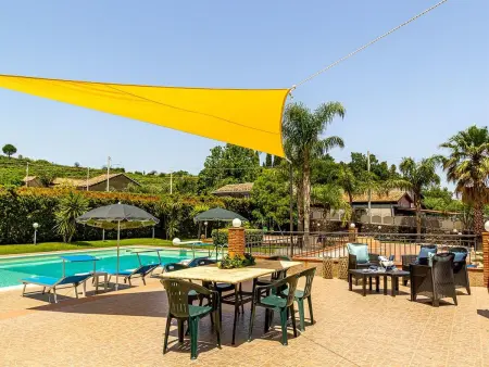 Ferienvilla 'Villa Aura' mit Pool, Maison 11 personnes à Piedimonte Etneo - Photo 5