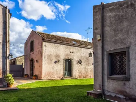 Ferienvilla 'Borgo degli Aranci, Maison 18 personnes à Fiumefreddo - Photo 3