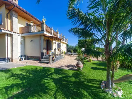 für 10 Personen in Fiuefreddo di Sicilia, Sizilien (Ostküste von Sizilien) - Photo 34