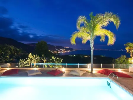 Ferienvilla mit Whirlpool, Maison 8 personnes à Taormina - Photo 6