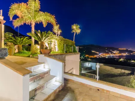 Ferienvilla mit Whirlpool, Maison 8 personnes à Taormina - Photo 9