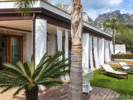 Ferienvilla mit Whirlpool, Maison 8 personnes à Taormina - Photo 11