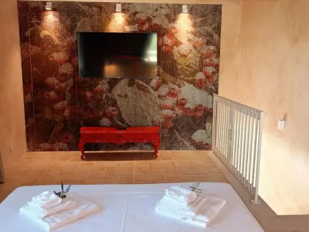 Villa mit Whirlpool, nur 6 km vom Strand entfernt - Photo 14