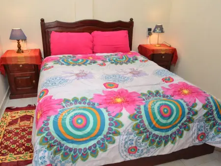 Schöne Wohnung mit Balkon und Bergblick, Appartement 4 personnes à Marrakech - Photo 5