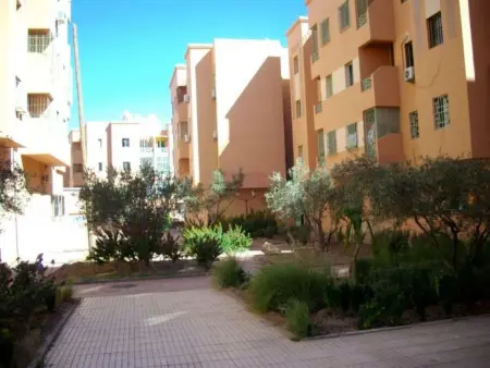 Schöne Wohnung mit Balkon und Bergblick, Appartement 4 personnes à Marrakech - Photo 22