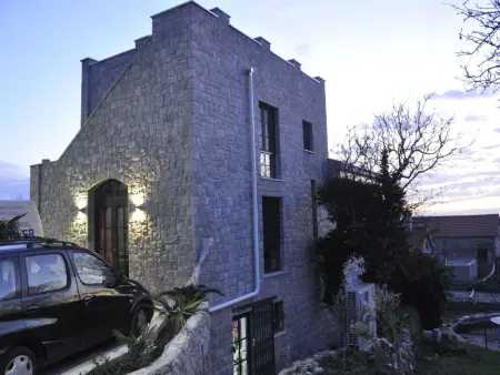 in Zelinika mit Großer Terrasse, Maison 6 personnes à Herceg Novi - Photo 24
