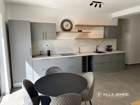 Appartement mit Pool, Appartement 4 personnes à Herceg Novi - Photo 1