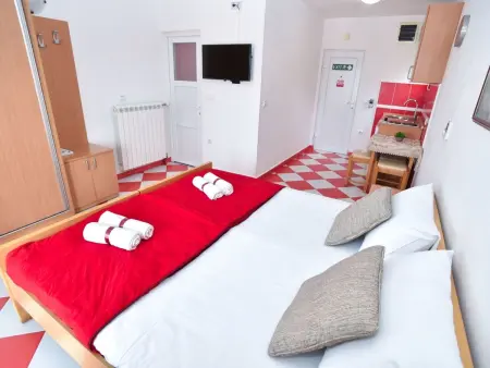 Studio für 2 Personen, Appartement 2 personnes à Tivat - Photo 1