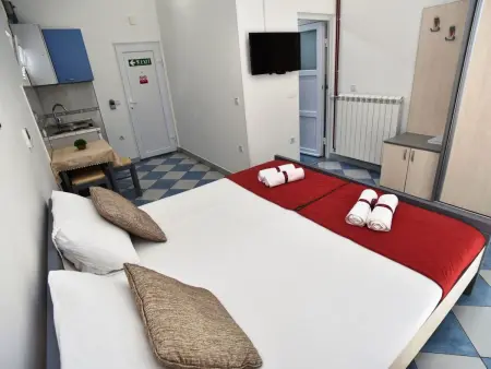 Studio für 2 Personen, Appartement 2 personnes à Tivat - Photo 3