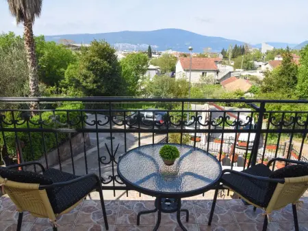 Studio für 2 Personen, Appartement 2 personnes à Tivat - Photo 9