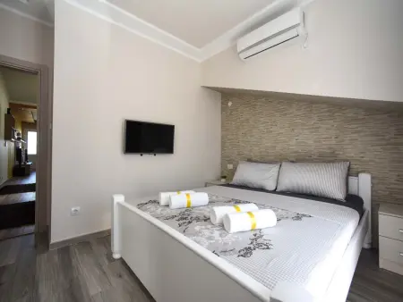 Wohnung mit Dachterrasse, Appartement 4 personnes à Tivat - Photo 6