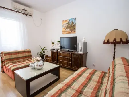 Fünf-Bett-Appartement, Appartement 5 personnes à Bar - Photo 1