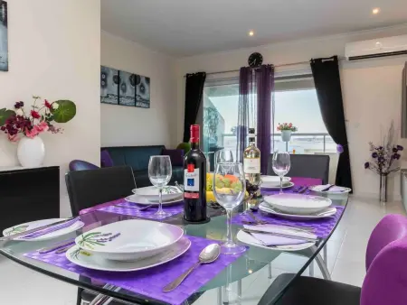 Schöne, strandnahe Ferienwohnung in San Tumas, Appartement 6 personnes à Marsascala - Photo 1