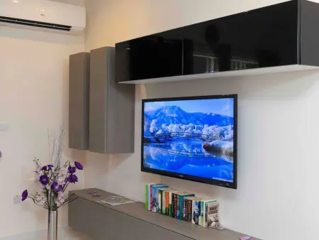 Schöne, strandnahe Ferienwohnung in San Tumas, Appartement 6 personnes à Marsascala - Photo 6