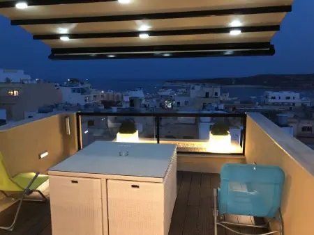Klimatisierte Wohnung mit Grill und Terrasse, Appartement 5 personnes à Marsascala - Photo 1