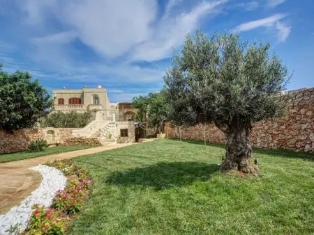 Villa  Ta Menzja  mit Garten, Grill und Terrasse - Photo 10