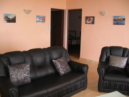Unterkunft namens Cotomili mit 2 Schlafzimmern und Pool - Photo 6