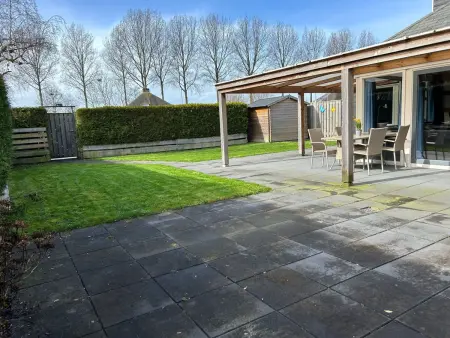 in einem familienfreundlichen Ferienpark, Maison 5 personnes à Stavenisse - Photo 2