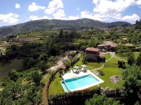 Fabelhafter Pool in einer atemberaubenden Landschaft - Photo 44