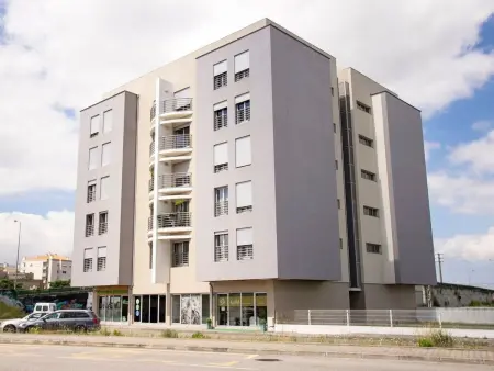 Turmhaus mit freier Garage, Appartement 4 personnes à Aveiro - Photo 19
