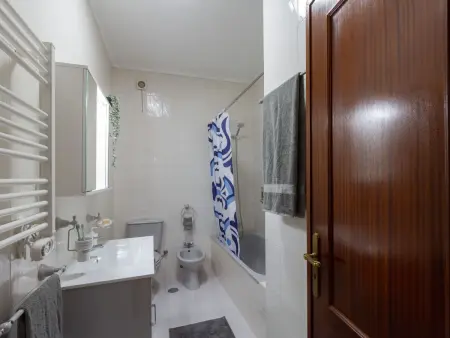 Wohnung mit Balkon, Blick auf die Lagune, Sao Jacinto, Aveiro - Photo 8