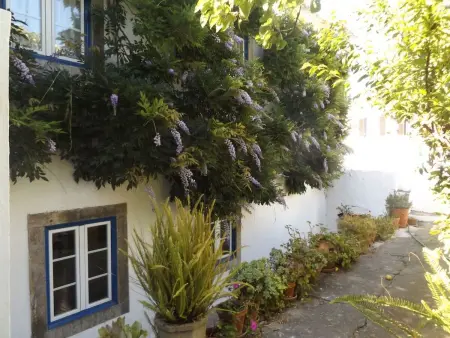 Historisches Haus in der Nähe des historischen Dorfes von Óbidos - Photo 1