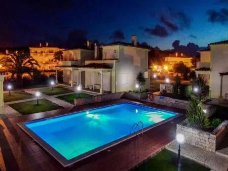 Golf, Pinienwald mit Pool, Appartement 4 personnes à Obidos - Photo 14