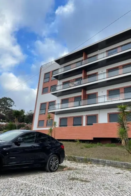Genießen Sie den Balkon mit Blick auf das Meer, Appartement 6 personnes à Famalicão - Photo 35