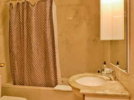 Zentrale Wohnung in Lissabon, Appartement 9 personnes à Lisbonne - Photo 28