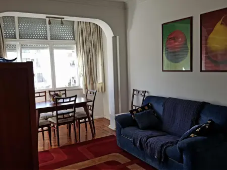 Wohnung in Lissabon, Appartement 5 personnes à Lisbonne - Photo 2