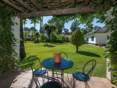 Villa das Palmeiras mit großem Schwimmbad, Maison 4 personnes à Seixal - Photo 14