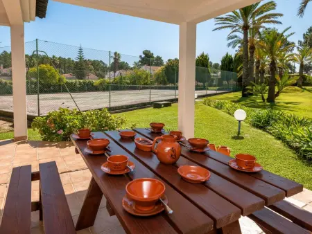 Villa das Palmeiras mit großem Schwimmbad, Maison 4 personnes à Seixal - Photo 15