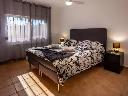 Villa das Palmeiras mit großem Schwimmbad, Maison 4 personnes à Seixal - Photo 24