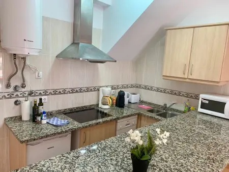 mit Terrasse, Maison 5 personnes à Bensafrim - Photo 8