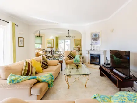 Ferienvilla  Casa Rita  mit privatem Pool, Maison 8 personnes à Portimão - Photo 3