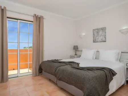 Schönes Haus in Carvoeiro mit privatem Parkplatz - Photo 5