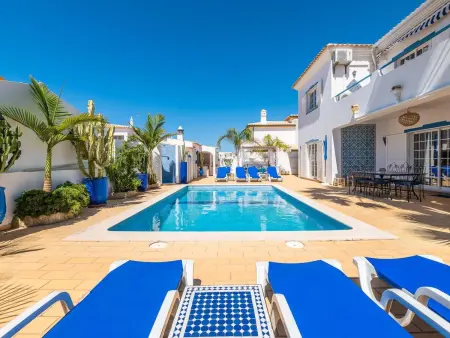 Villa Oasis Galé - privater Pool, Klimaanlage, Maison 8 personnes à Guia - Photo 1