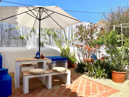 Vila Primaveira , Nur für Erwachsene, Maison 4 personnes à Conceição bei Faro - Photo 2