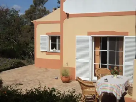 mit Balkon, Terrasse und Außenpool, Maison 2 personnes à Fuseta - Photo 5