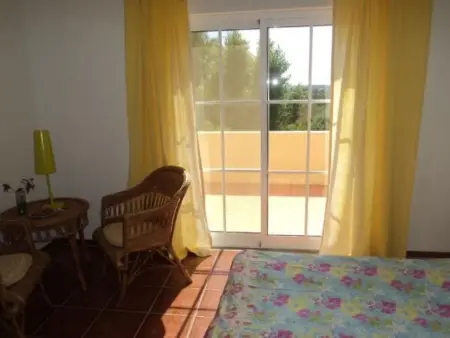 mit Balkon, Terrasse und Außenpool, Maison 2 personnes à Fuseta - Photo 7