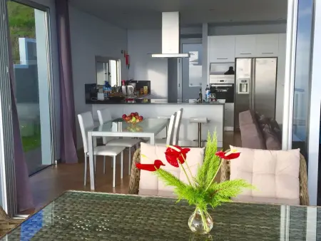 Villa Pinheira III, Maison 3 personnes à Madeira Calheta - Photo 10